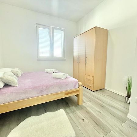 Apartman Niko Apartment สปลิท ภายนอก รูปภาพ
