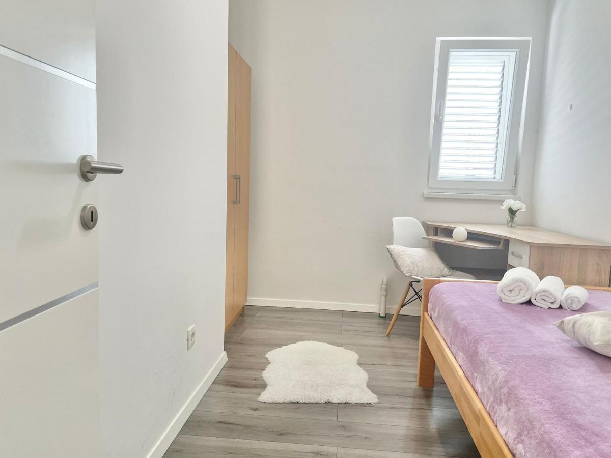 Apartman Niko Apartment สปลิท ภายนอก รูปภาพ